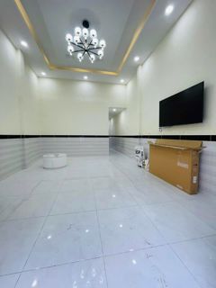 Bán nhà hẻm Đường 38 Linh Đông, DT 52m2, 2 tầng, sổ hồng riêng, giá 5 tỷ